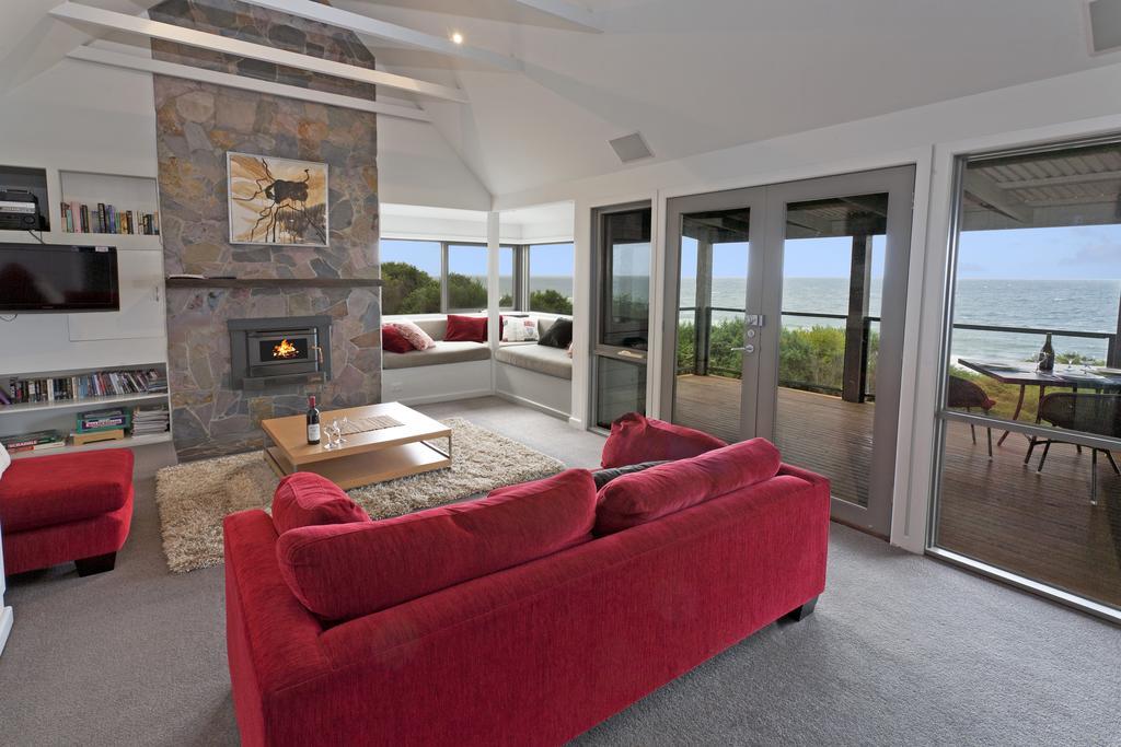 Вилла Points South By The Sea Wongarra Экстерьер фото